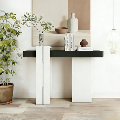 Console minimaliste moderne de style nordique