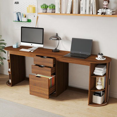 Bureau de direction cannelé 86,6 po avec rangement, grand bureau d'ordinateur avec 3 tiroirs et portes coulissantes, bureau de style moderne Mid-Century