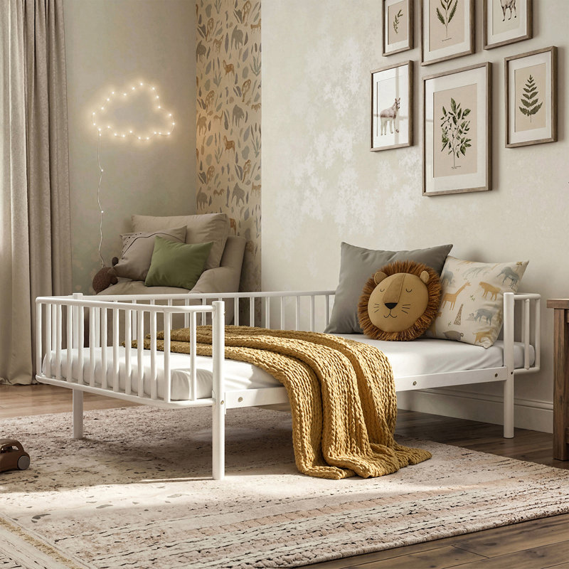 Twin Size Metal Daybed , Sturdy Steel Slat Support Daybed Sofa, No Box Spring Needed, White, Twin, White
