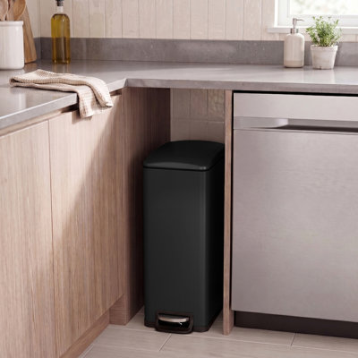 Poubelle de salle de bain, petite poubelle de 13 gallons (50 L) avec couvercle, mince pour petits espaces, poubelle en acier inoxydable, fermeture en douceur, noir