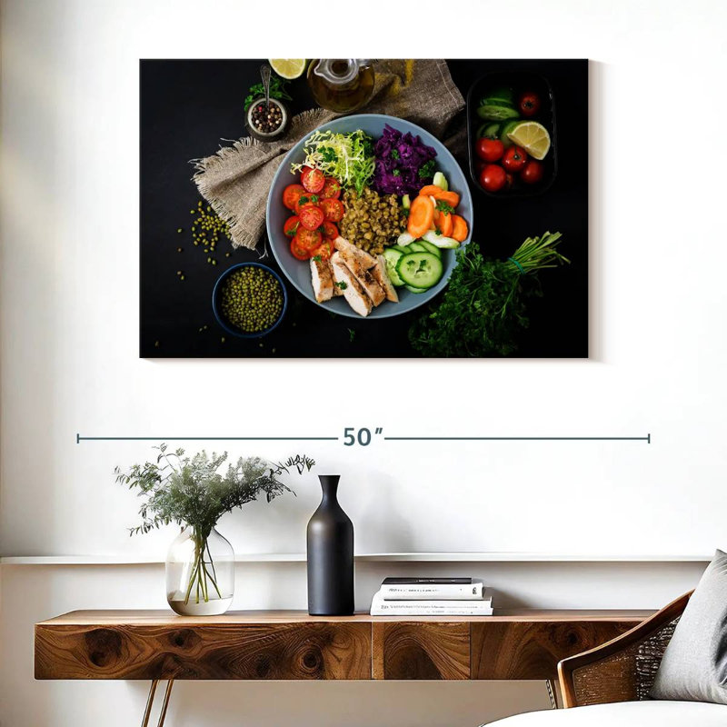 Yarlin Fresh Salad, 26" H x 39" W