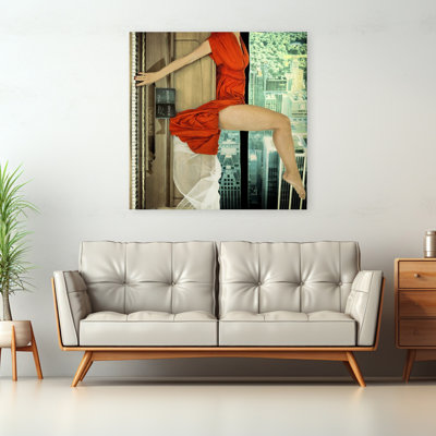«Woman's City Dream», impression d'art moderne surréel et moderne