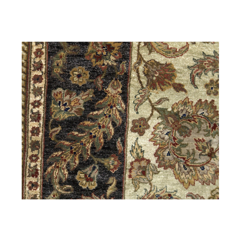 Mountain King Wool Oriental Area Rug