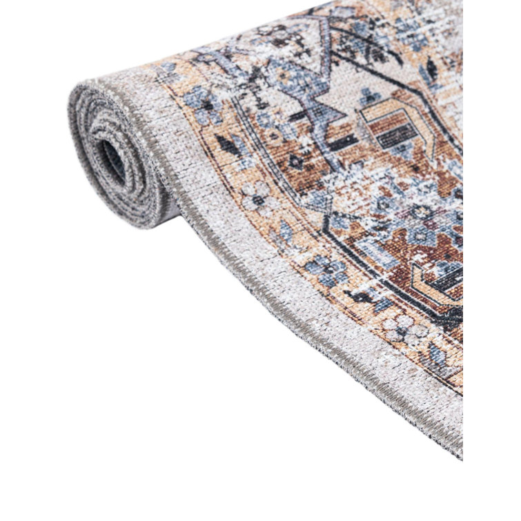 Nienke Oriental Indoor Rug