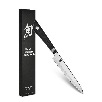 Shun Sora 5.5" Serrated Utility Knife, Handcrafted Japanese Kitchen Knife, VG10 Steel Edge and 420J Stainless Steel Blade, Balanced Handle, Precision and Sharpness for Professional and Home Chefs