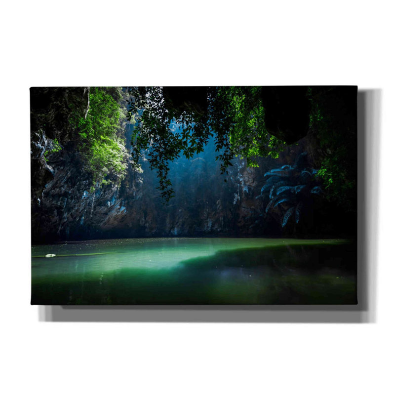 «Lagoon» par Nicklas Gustafsson, art mural sur toile, H 12 po x l 18 po x P 0,75 po