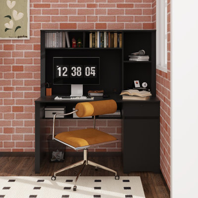 Bureau d'ordinateur avec huche et bibliothèque, bureau de direction en bois pour adolescents, bureau d'écriture pour ordinateur portable avec tiroirs, 3 prises CA et 2 ports de charge USB, table d'ordinateur portable pour la maison
