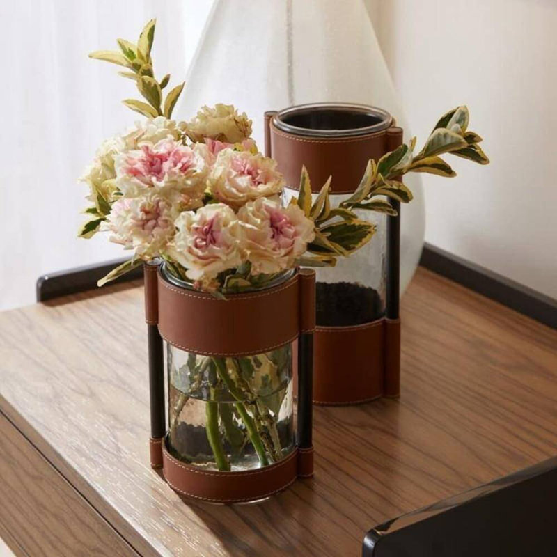 Joseph Table Vase