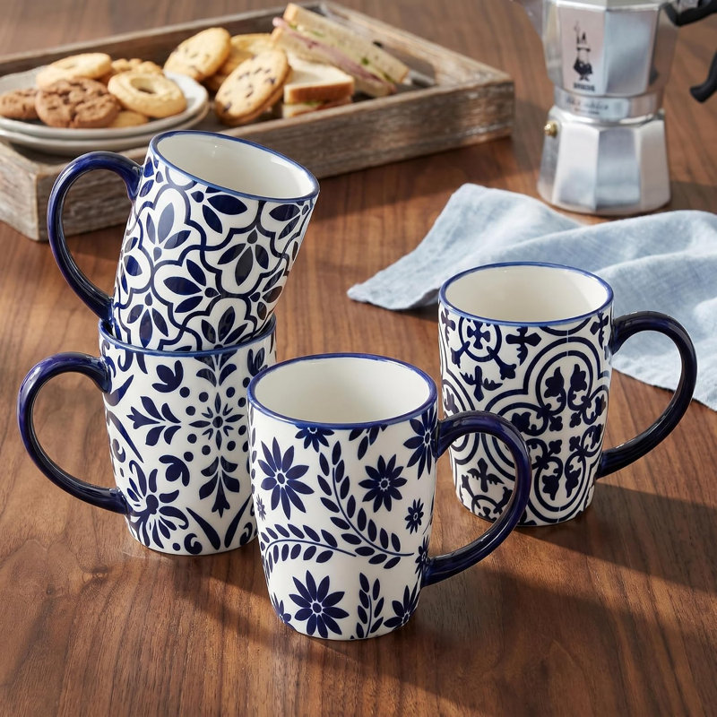 Ceramic coffee cup set