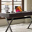 Bureau à domicile de style rétro-493786353