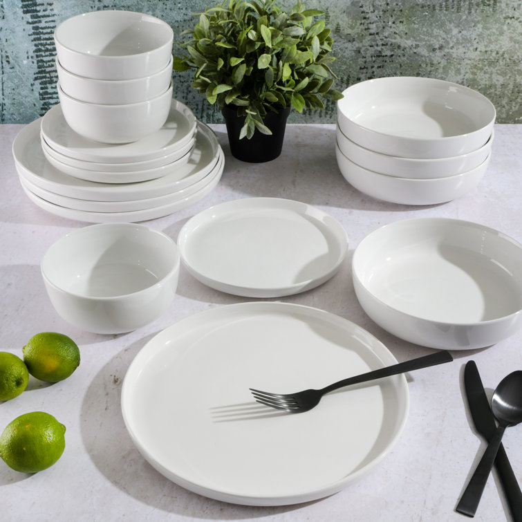 Gibson Home Oslo 16 Piece Dinnerware Set - Black Rim