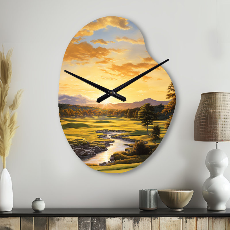 Golf Golden Hour Golf - Horloge murale en forme de golf unique en métal, impression d'horloge murale jaune, Petit