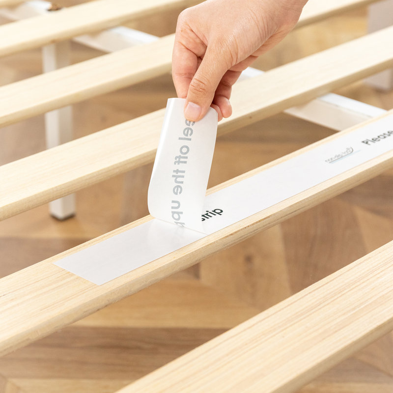 Lit plateforme en bois massif Harlow, Très grand californien, Blanc