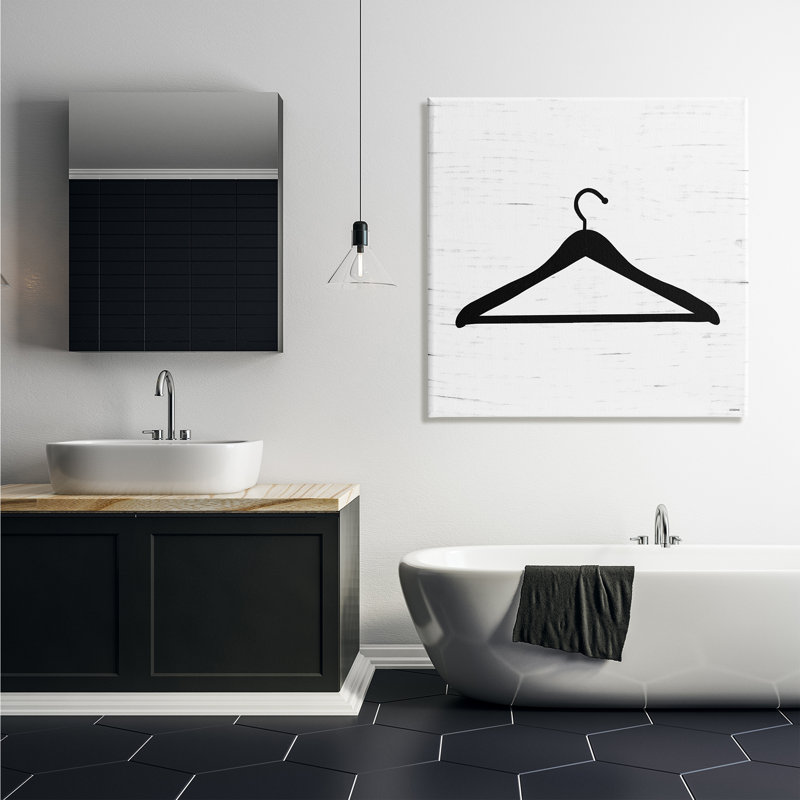 Crochet de salle de bain en noir et blanc par Gigi Louise - impression, Toile tendue, L 36 po x H 36 po