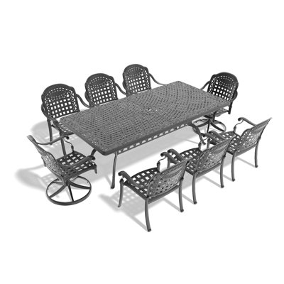 Cet ensemble de salle à manger 9 pièces en fonte d'aluminium toutes saisons comprend 2 chaises pivotantes, 6 chaises et une table rectangulaire avec cadre noir (même référence: W1710S00390)