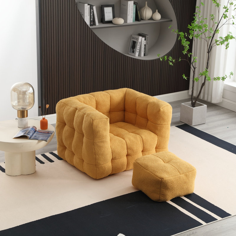 Chaise simple pour petit salon, Jaune