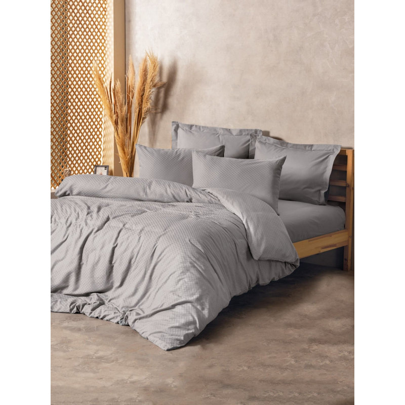 Ensemble de housse de courtepointe 100% coton Premium Ranforce, gris | Comprend une housse de couette de 79 x 87 po, un drap plat de 94 x 102 po et des taies d'oreiller de 20 x 28 po (2 pièces) | Lavable à la machine, impression réactive, design élégant