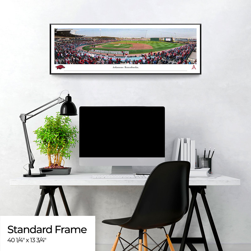 Impression panoramique de l'Arkansas Baseball, L 40,25 po x H 13,75 po, Cadre noir, Pas de tapis