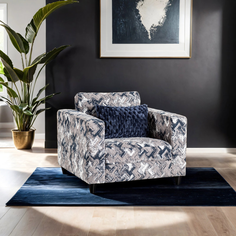 Vananh Accent Chair