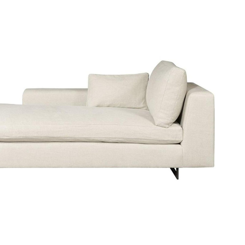 Chaise moderne en bouleau, Orienté à droite