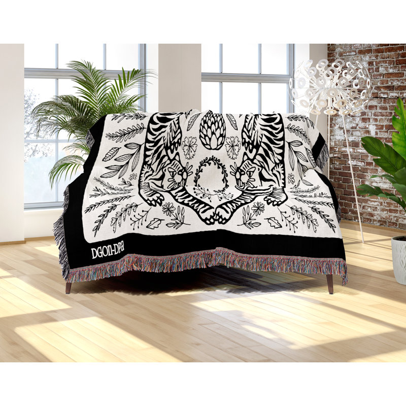 Jeté en mélange de coton Hero Tiger, L 60 po x l 50 po, Noir / blanc cassé