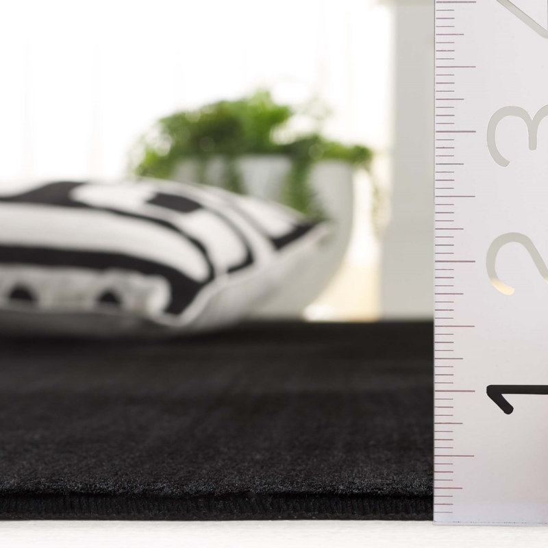 Tapis de couleur unie en fourrure de lapin Devaris, Rectangle 5 pi x 7 pi