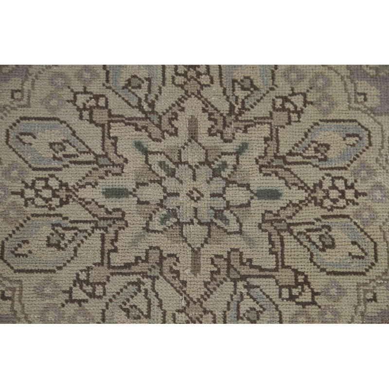 One-of-a-Kind Rectangle 6'8'' x 9'4'' 1970s Rectangle Wool Area Rug in Beige