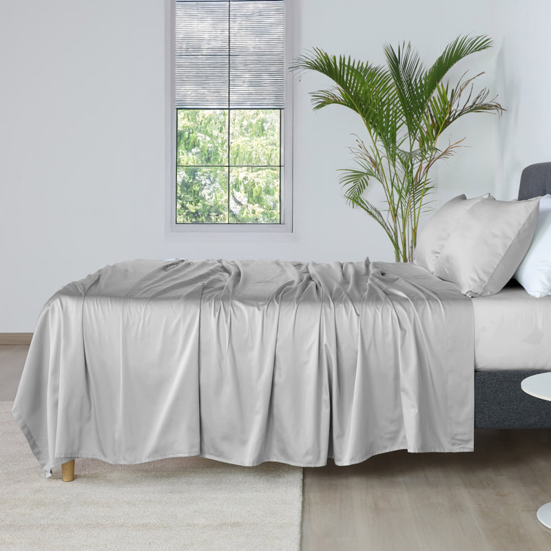 Martex Brrr Solid Standard Soft Gray Pillowcase, Standard (20x32), Soft Gray