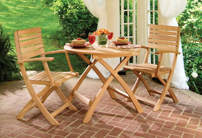 Somerset Outdoor Round Dining Table