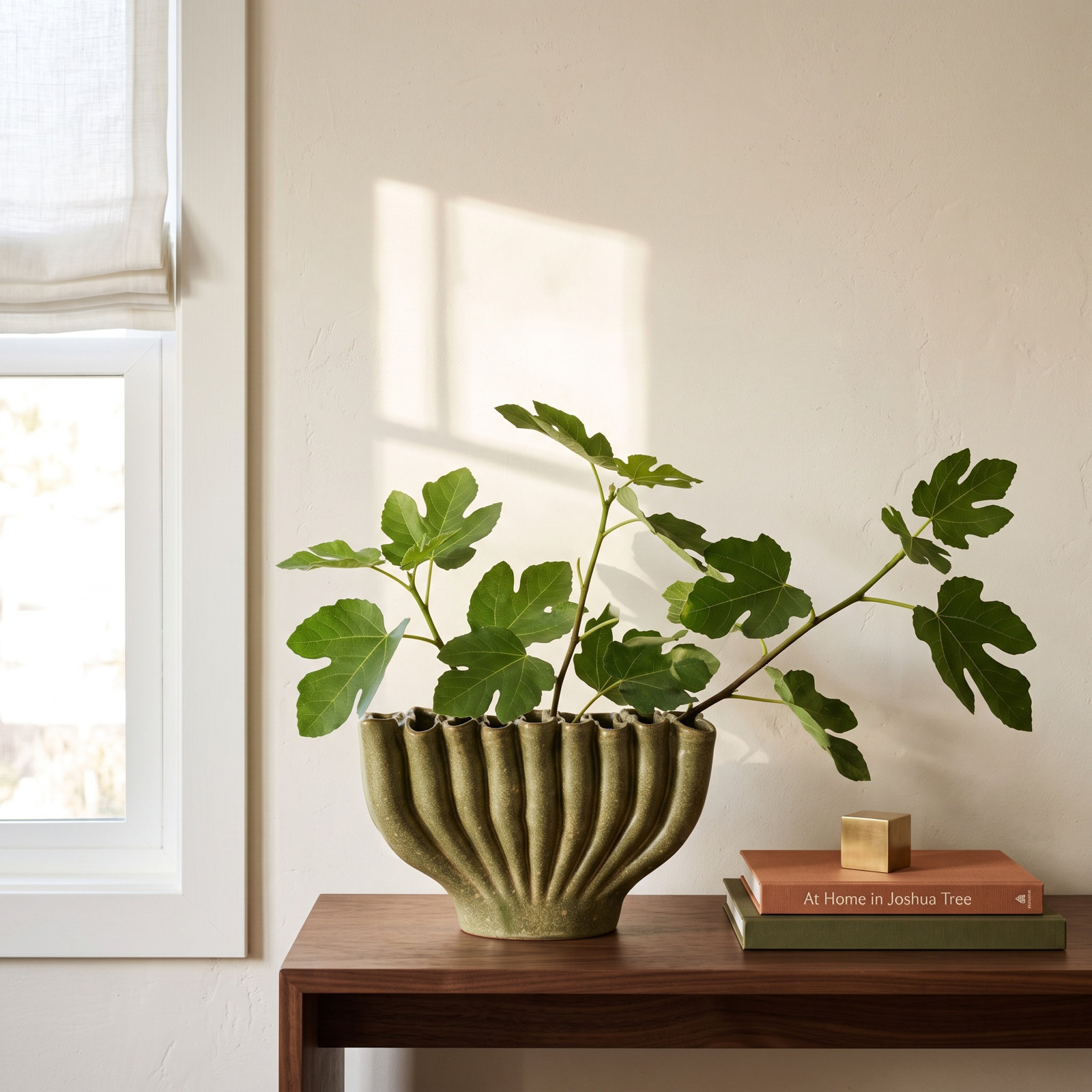 Jillien Table Vase