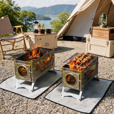 Réchaud de camping pliable en acier inoxydable, à bois, avec foyer, sac de transport et gants pour la cuisson en extérieur.