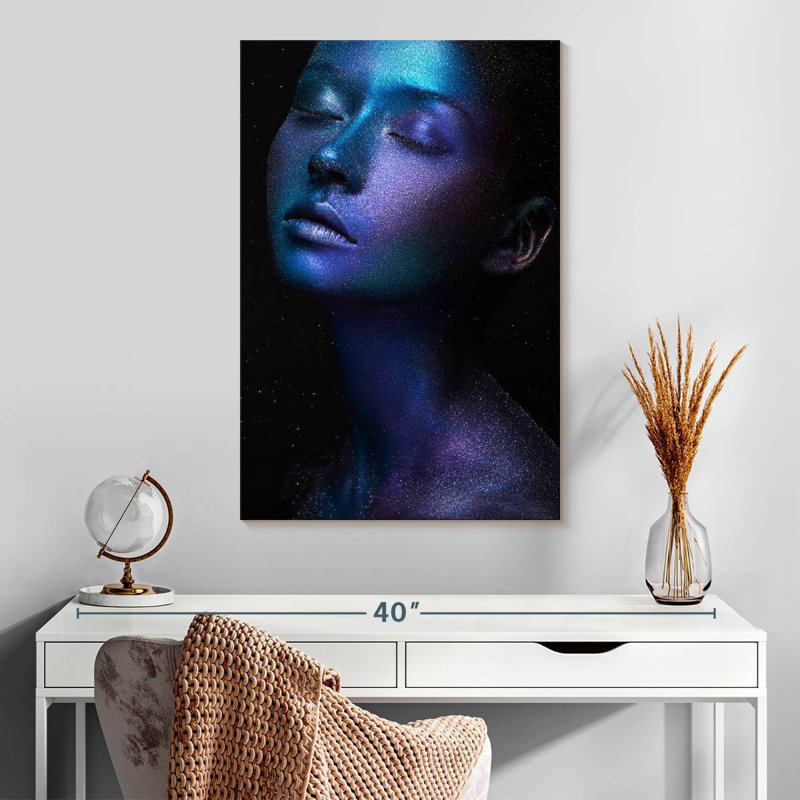 Senne Space Beauty, 30" H x 20" W