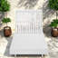 Chaises longues modernes en bois d'acacia, coussins gris foncé, dossier ajustable pour le bord de la piscine