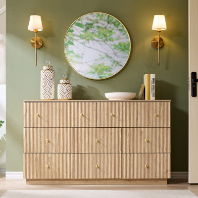 Commode à 8 tiroirs cannelés pour la chambre à coucher, organisateur de rangement de commode, commode de chambre moderne avec rangement profond pour placard, couloir, entrée, naturel