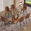 Ensemble de 1 table et 6 chaises. Plateau de salle à manger rectangulaire en verre trempé transparent de 63 po x 35,4 x 30 po avec support en bois aggloméré en bois aggloméré de couleur oc. Assorti de 6 chaises de salle à manger en tissu brun. W1151S02015