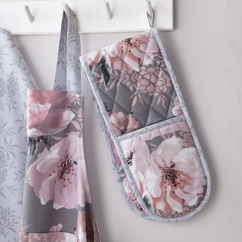 Dramatic Floral Double Oven Glove