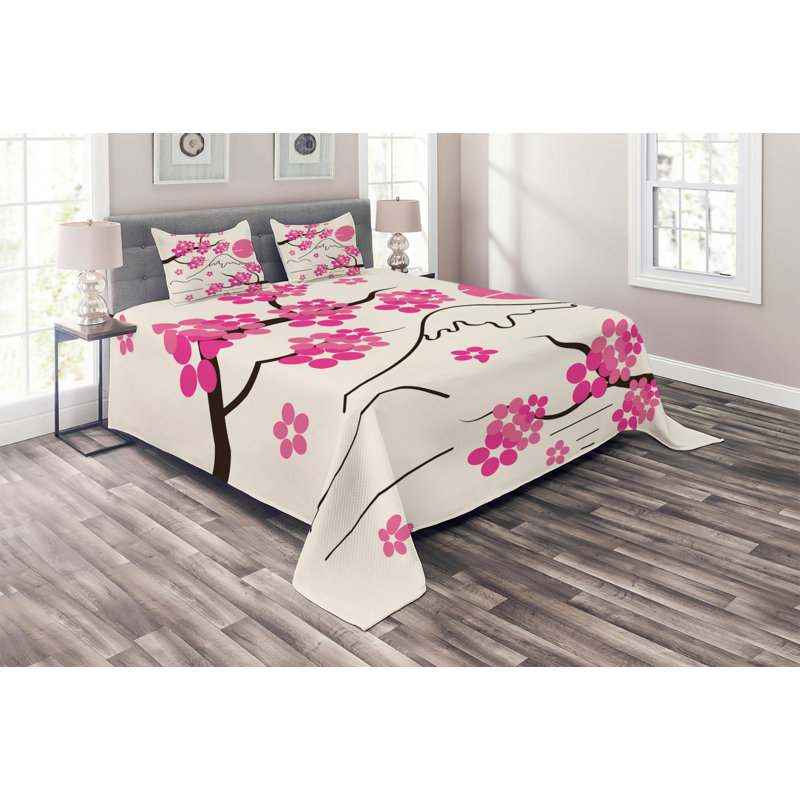 Eclectic Polyester Coverlet, King Bedspread + 2 Shams