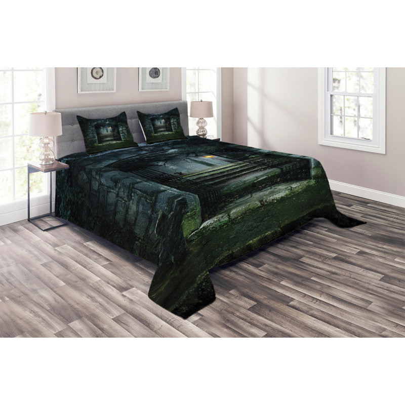 Traditional Coverlet
