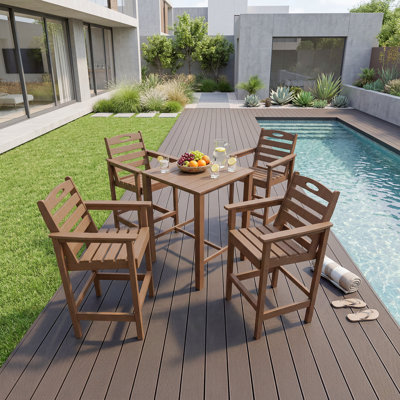 Ensemble de patio à hauteur de bar 5 pièces en PEHD avec 4 tabourets de bar Adirondack et une table, de hautes chaises de bar résistantes aux intempéries avec repose-pieds pour la cour, la terrasse, le bord de la piscine et le jardin