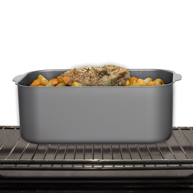 West Bend Versatility Slow Cooker, 5 Qt. Capacity, Silver