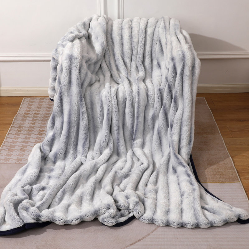 Bubble Throw Blanket Soft Cloudy Polyester Warm and Cozy Elegant Textured Sofa or Bed Blanket, W200 x L240cm, Silver
