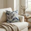 Coussin décoratif à double face à carreaux abstraits-93839851-15824449