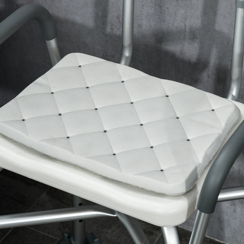 Chaise percée