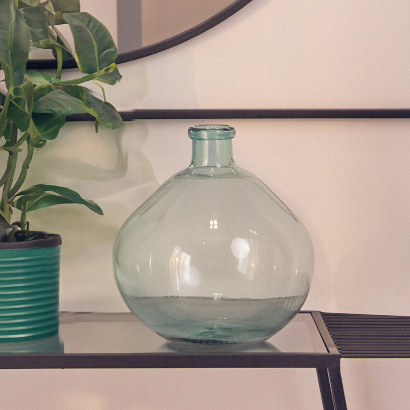 Avana Glass Table Vase 1