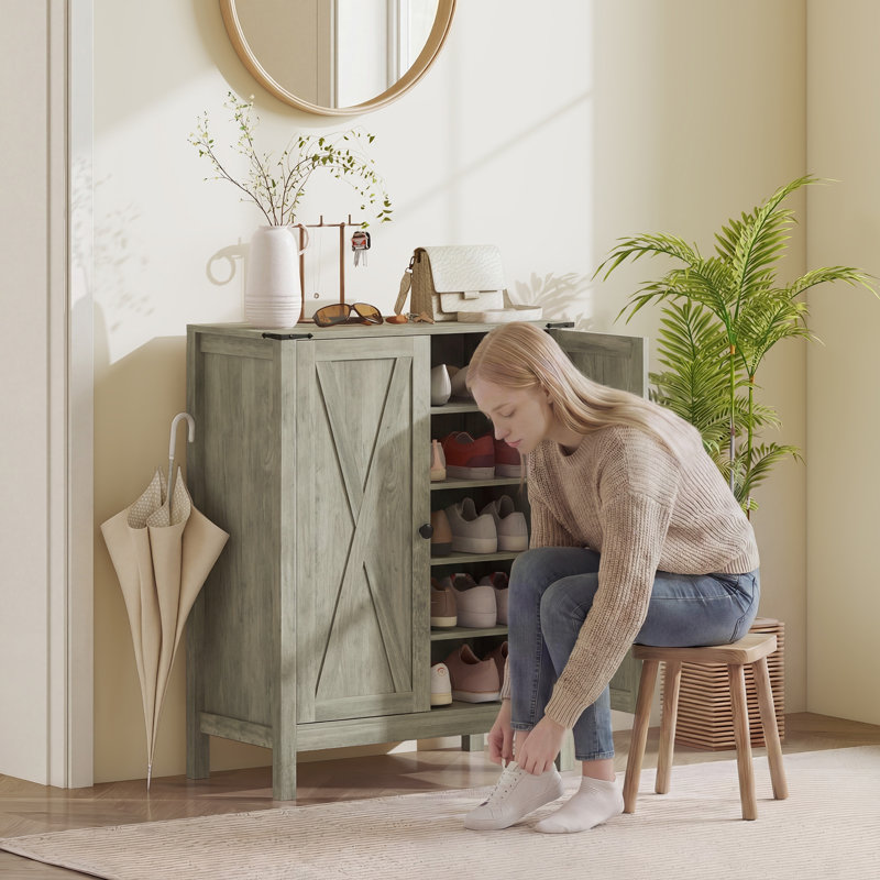 Armoire à chaussures avec portes de grange, armoire de rangement pour chaussures Farmhouse, gris, Gris patiné