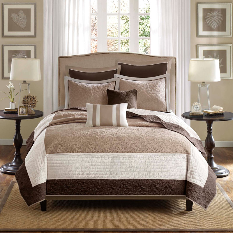 Courtepointe beige 7 pièces double / grand, coussins décoratifs Medallion Euro, extensible et lavable à la machine pour lit double / grand, motif élastique