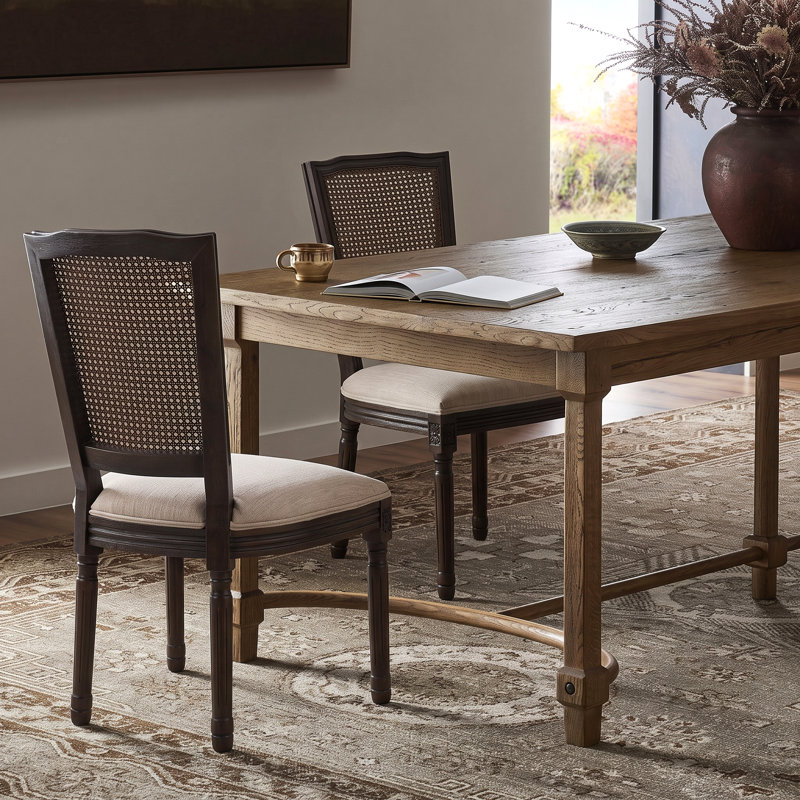 Chaise de salle à manger rembourrée Kelton, 2, Coussin beige / structure en noyer foncé