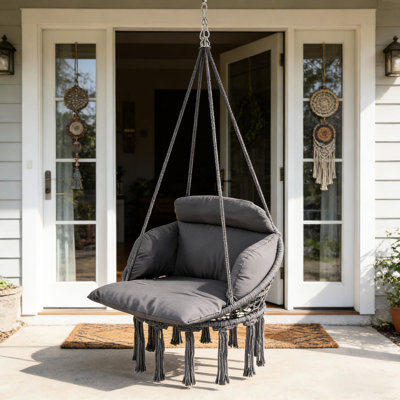 Balançoire d'extérieur, grand rembourrage doux pour le cou, le dos, les bras et les jambes, tissu en coton 320 g / m², structure en acier sécuritaire, suspension sans effort, décoration à franges, capacité de charge de 265 lb, chaise suspendue gris foncé