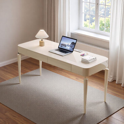 Bureau crème blanc minimaliste