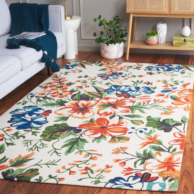 Alliene Hand Tufted Wool Cotton Floral Rug in Ivory/Orange, Rectangle 5' x 8'